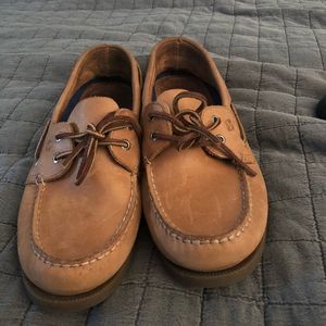 Men’s Sperry top - sider